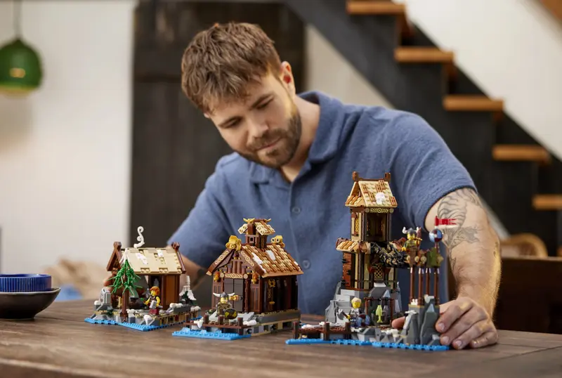 LEGO 21343 Ideas Viking Village (Ship from 9th of September 2024)