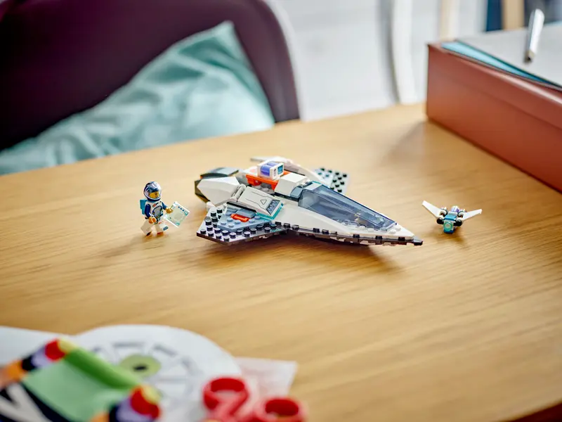 LEGO 60430 City Interstellar Spaceship