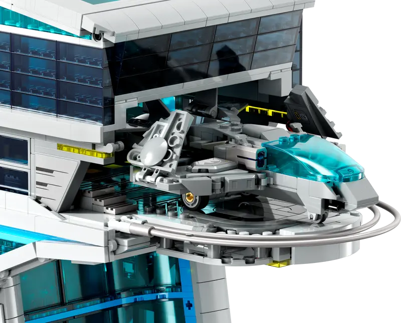 Lego top avengers ship