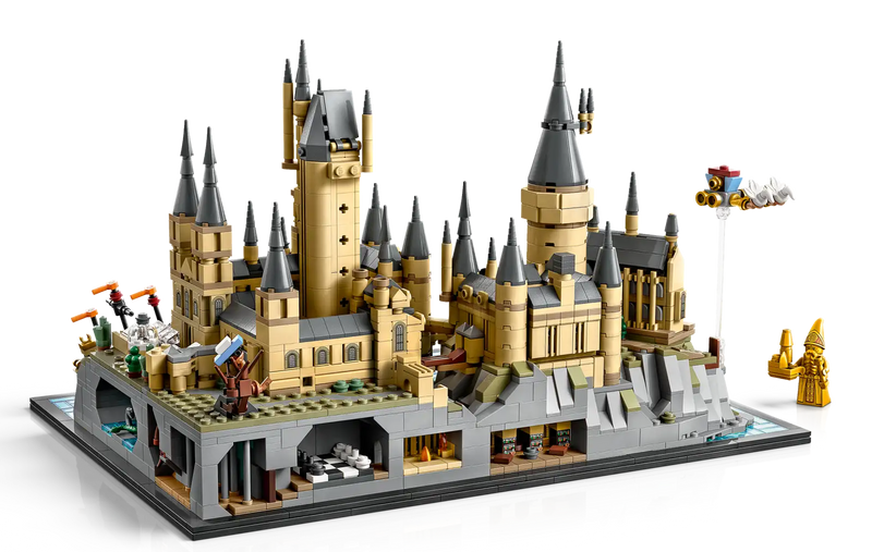 LEGO® 76419 Harry Potter™ Hogwarts Castle and Grounds (Ship From 9th of September 2024)