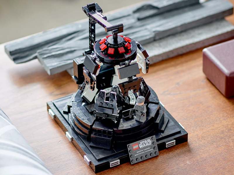 LEGO® 75296 Star Wars® Darth Vader™ Meditation Chamber - My Hobbies