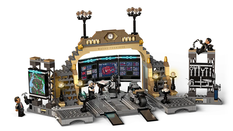 LEGO® 76183 Batcave: The Riddler Face off - My Hobbies