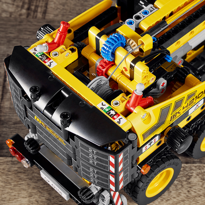 LEGO® 42108 Technic™ Mobile Crane - My Hobbies